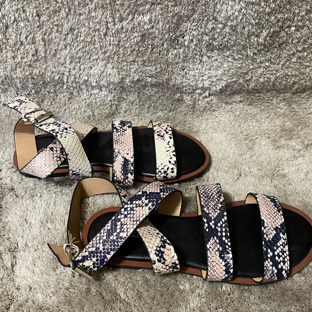 Qupid boutique sandals. Size 6 snake print. New without tags.